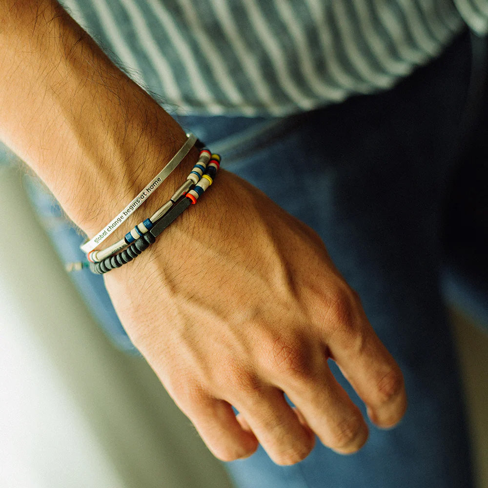 Cambio global - Brazalete de plata .925